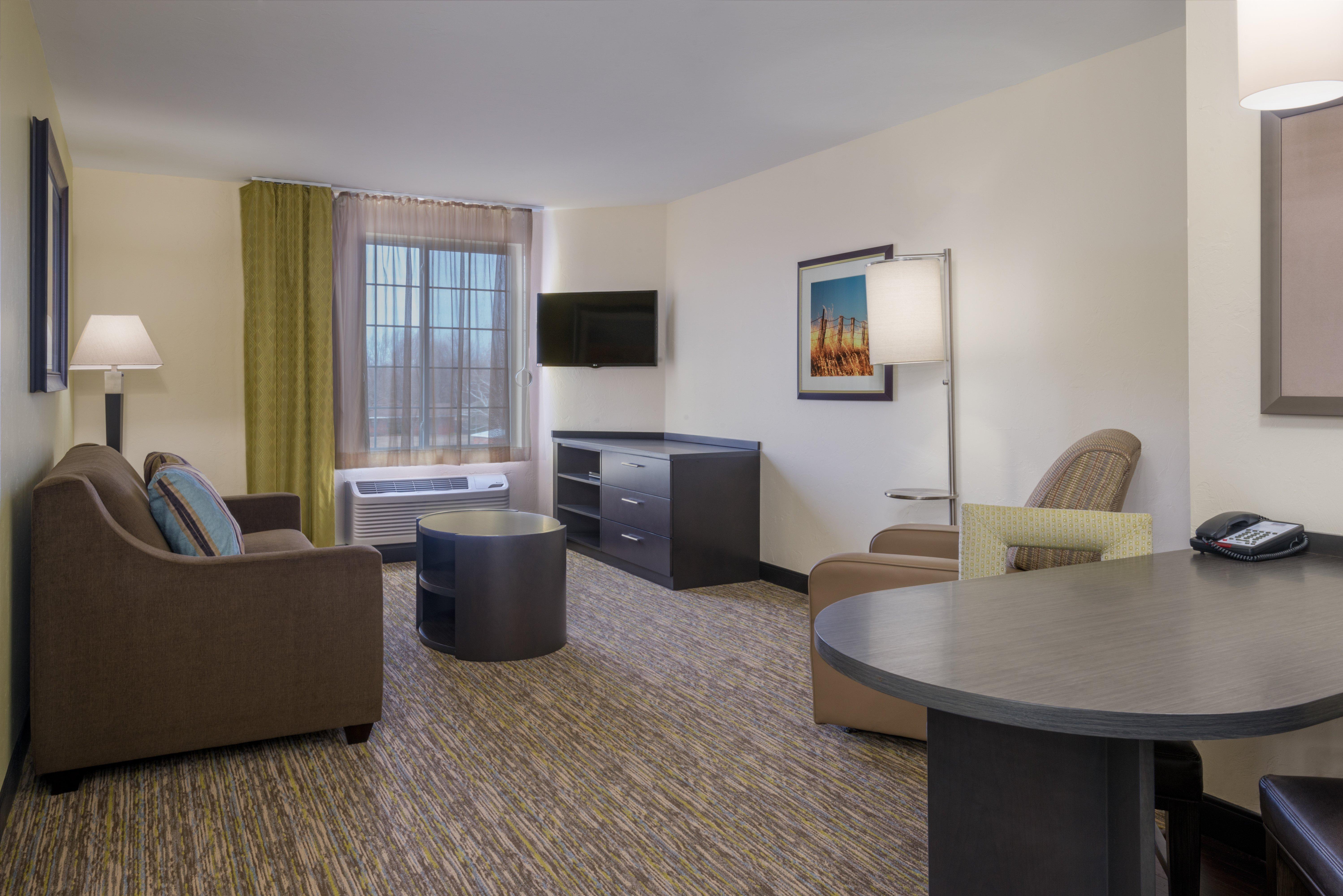 Candlewood Suites Del City By Ihg Exterior foto