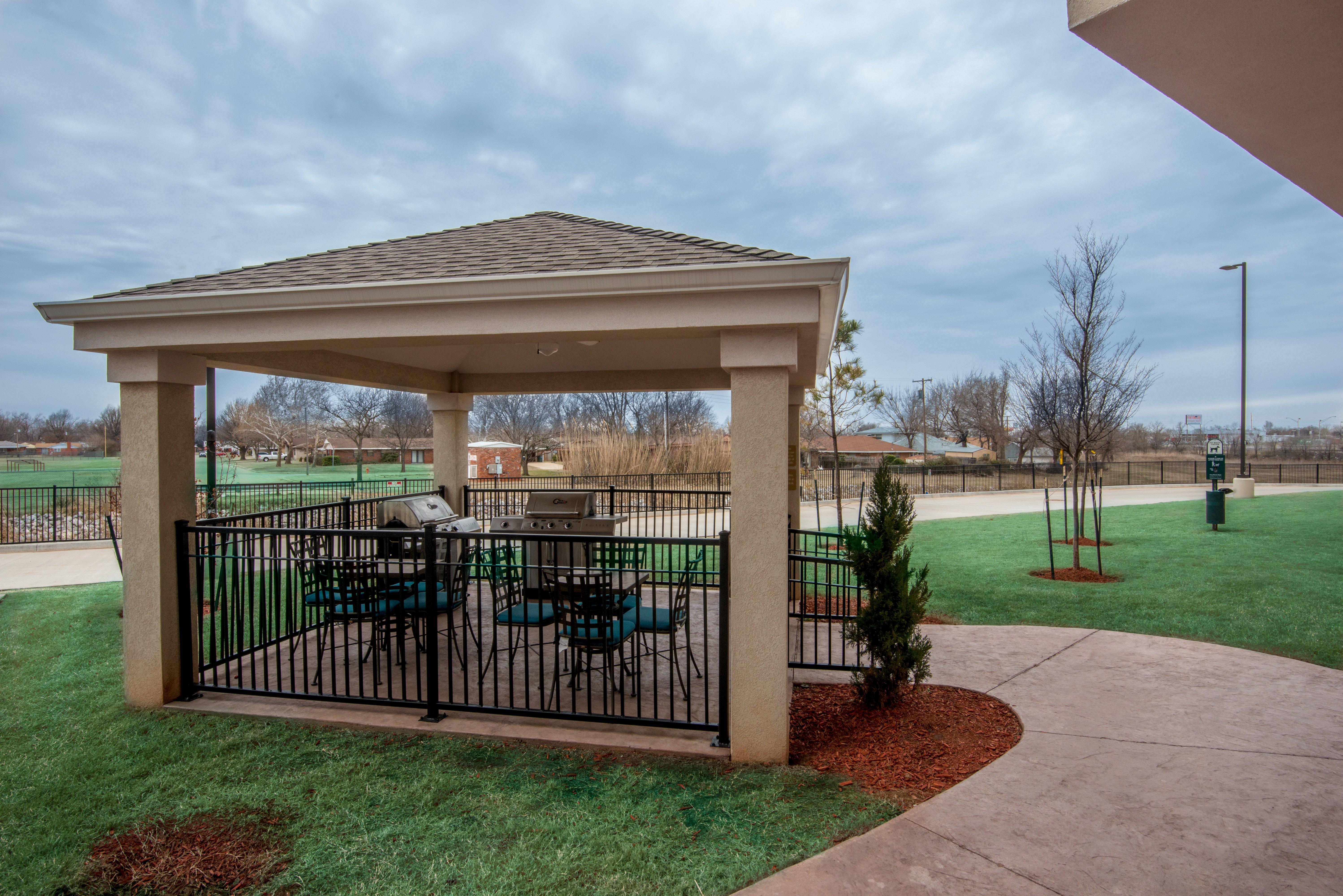Candlewood Suites Del City By Ihg Exterior foto